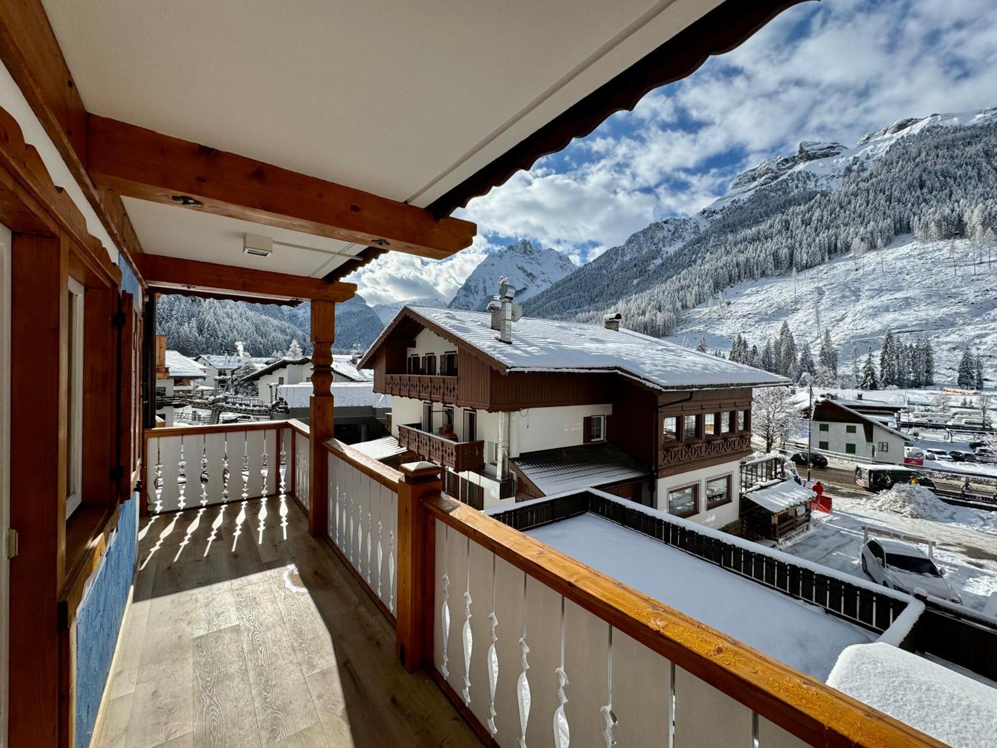 B&B Cèsa Planber Mountain View Canazei Extérieur photo