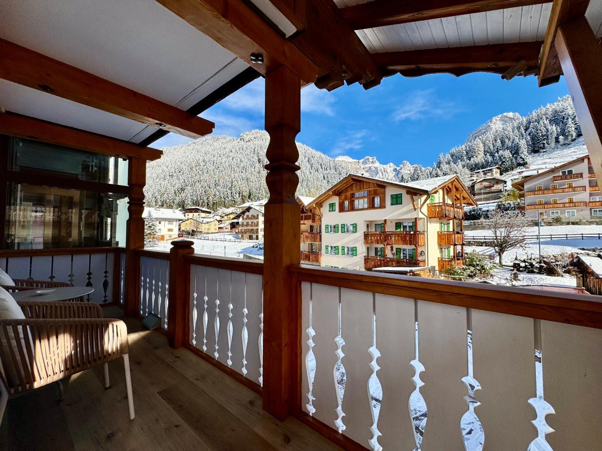 B&B Cèsa Planber Mountain View Canazei Extérieur photo