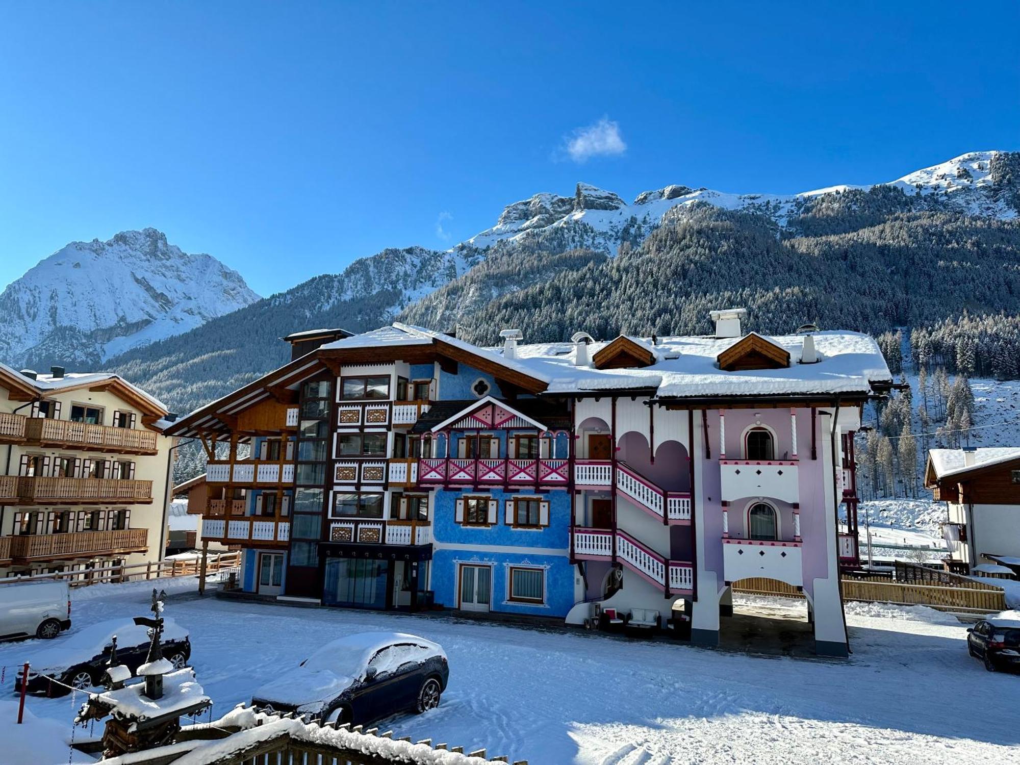 B&B Cèsa Planber Mountain View Canazei Extérieur photo