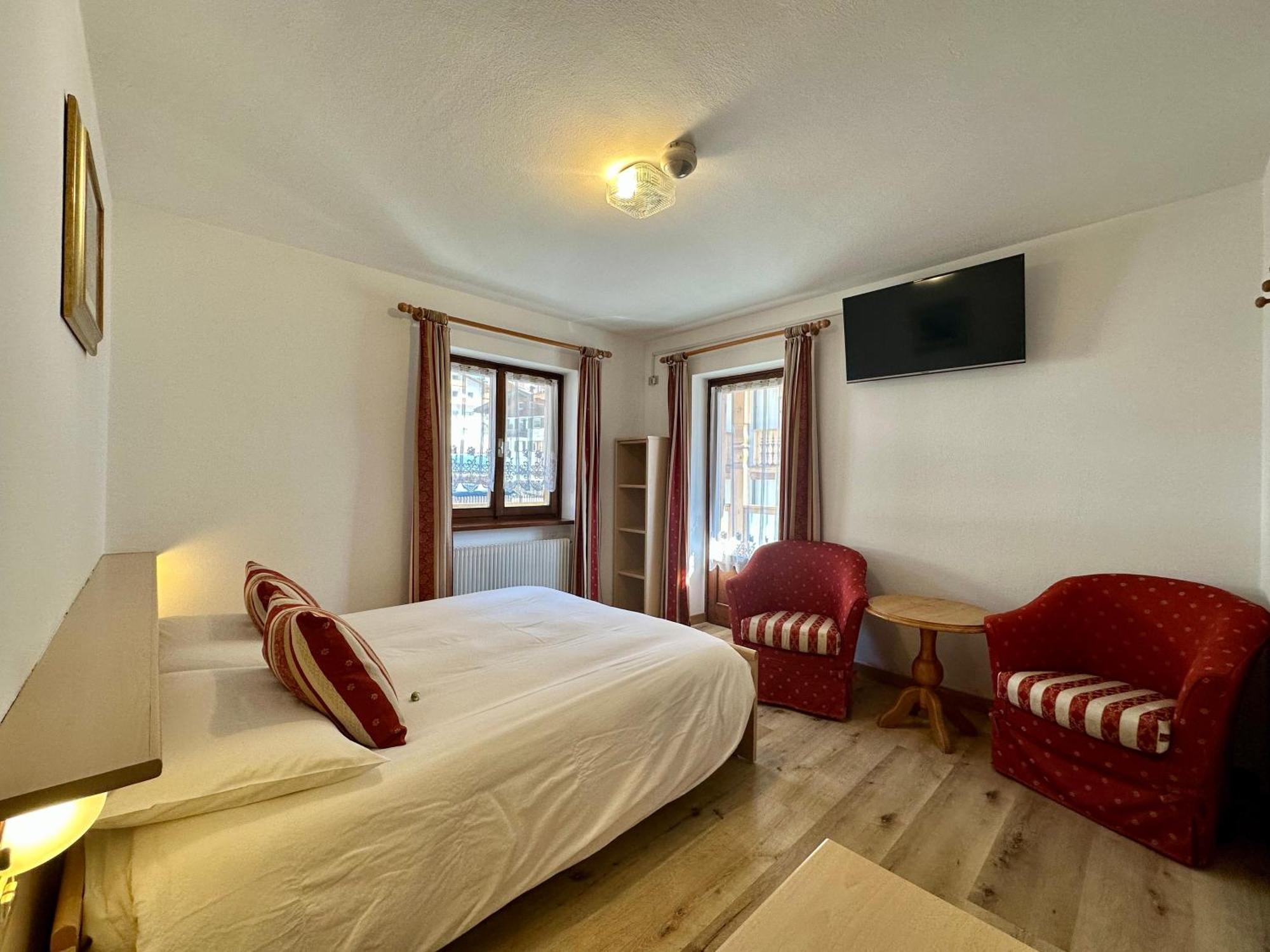 B&B Cèsa Planber Mountain View Canazei Extérieur photo